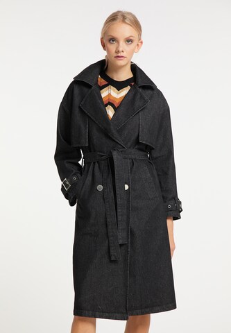 myMo NOW Between-Seasons Coat in Black: front