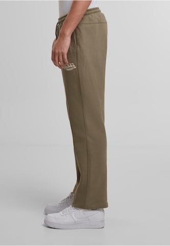 Regular Pantalon 'MILAN' Von Dutch Originals en vert