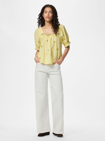 Camicia da donna di PIECES in giallo