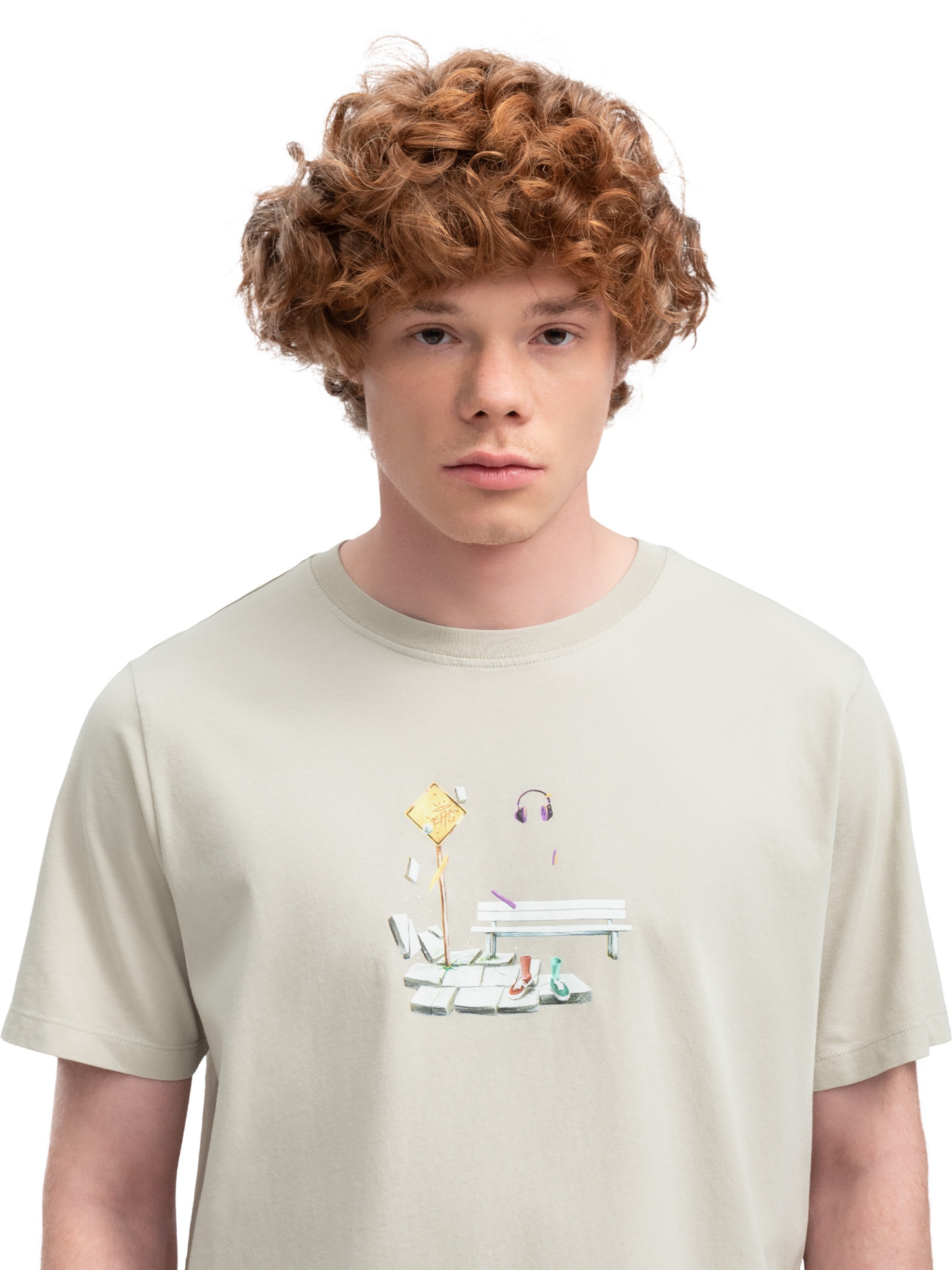 Maglietta 'Yuvica' di Kaft in beige