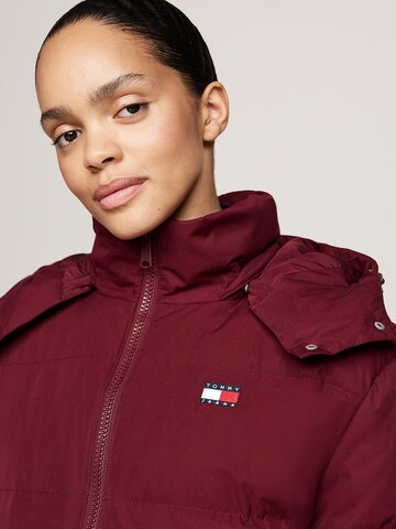 Tommy Jeans Jacke 'Alaska' in Rot