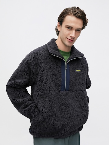 Calvin Klein Svetr – fialová