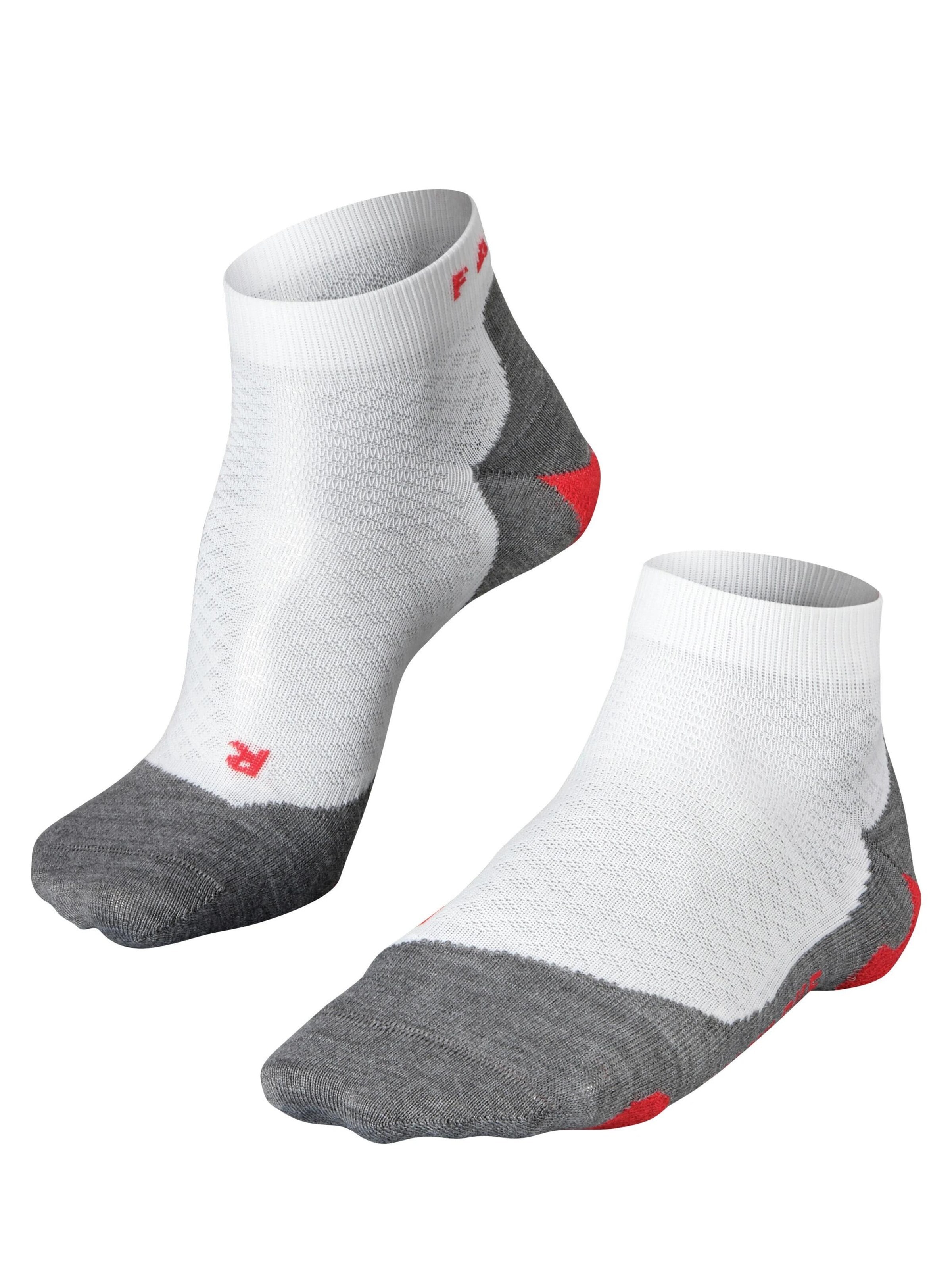 FALKE Athletic Socks 'RU5 Race Short' in White: front