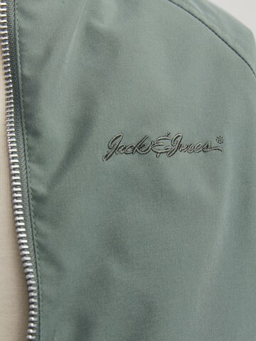 Jack & Jones Junior Between-Season Jacket in Green