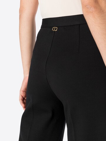 Twinset Normální Kalhoty s puky – černá