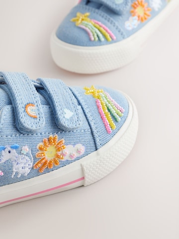 Baskets Next en bleu