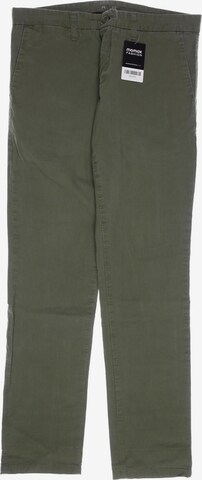 Carhartt WIP Pants in 32 in Green: front