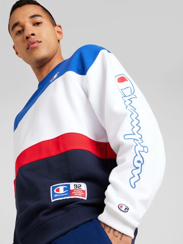 Champion Authentic Athletic Apparel Sweatshirt i blå