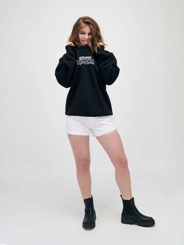 Sweat-shirt 'TÖRÖÖÖ' ABOUT YOU x StayKid en noir