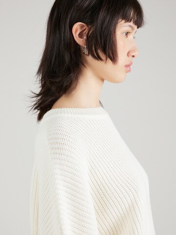 mbym Sweater 'Gillian' in White