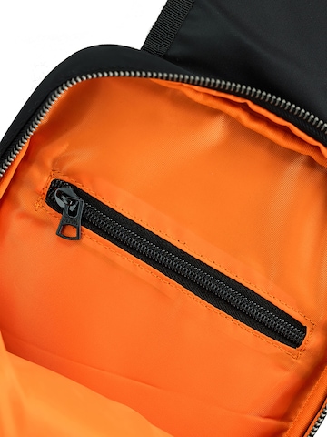 ALPHA INDUSTRIES Τσάντα ώμου σε μαύρο