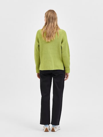 Pull-over 'Selma' SELECTED FEMME en vert