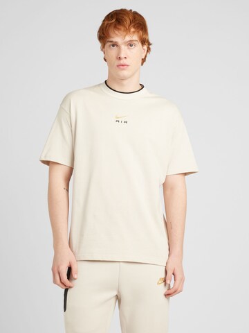 Nike Sportswear Shirt 'AIR' in Bruin: voorkant