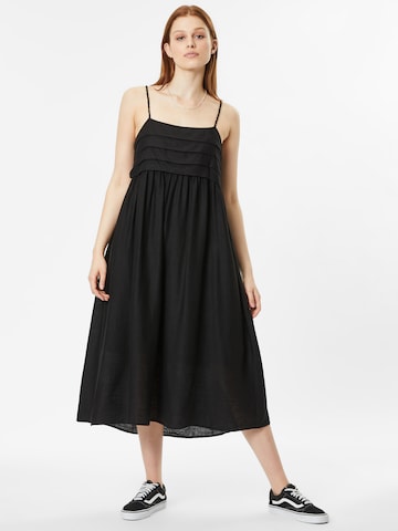 Robe 'GULIA' SELECTED FEMME en noir : devant