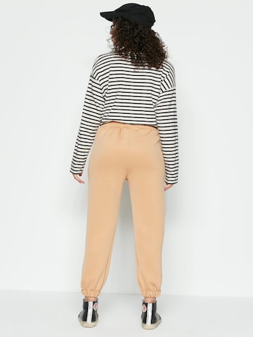 C&City Tapered Pants in Beige