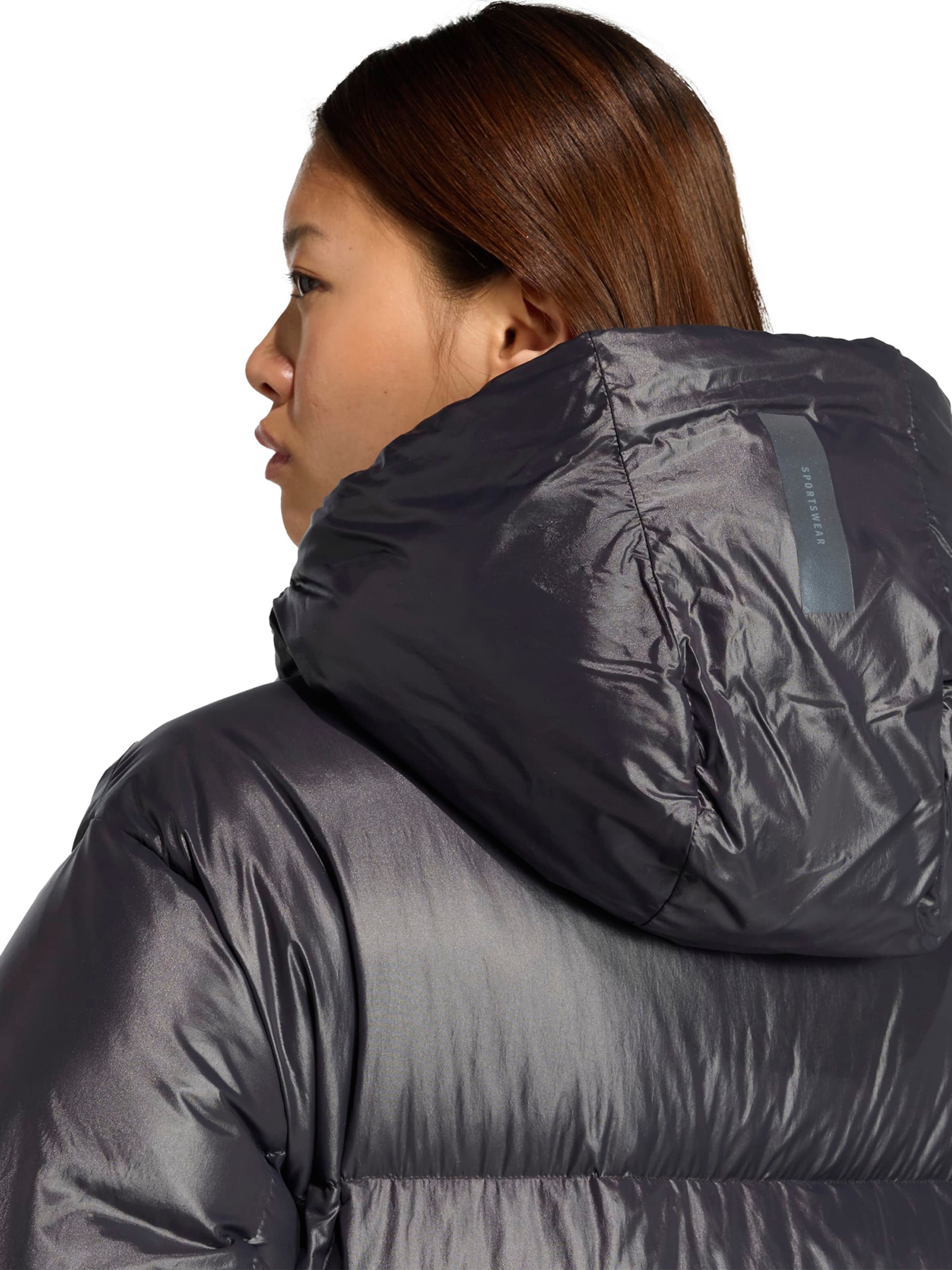 ADIDAS SPORTSWEAR - Chaqueta deportiva 'Z.N.E' en negro