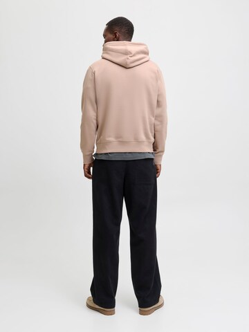 JACK & JONES Свитшот 'JJEStar' в Коричневый