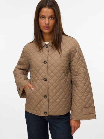 VERO MODA - Chaqueta de invierno 'VMHolte' en marrón: frente