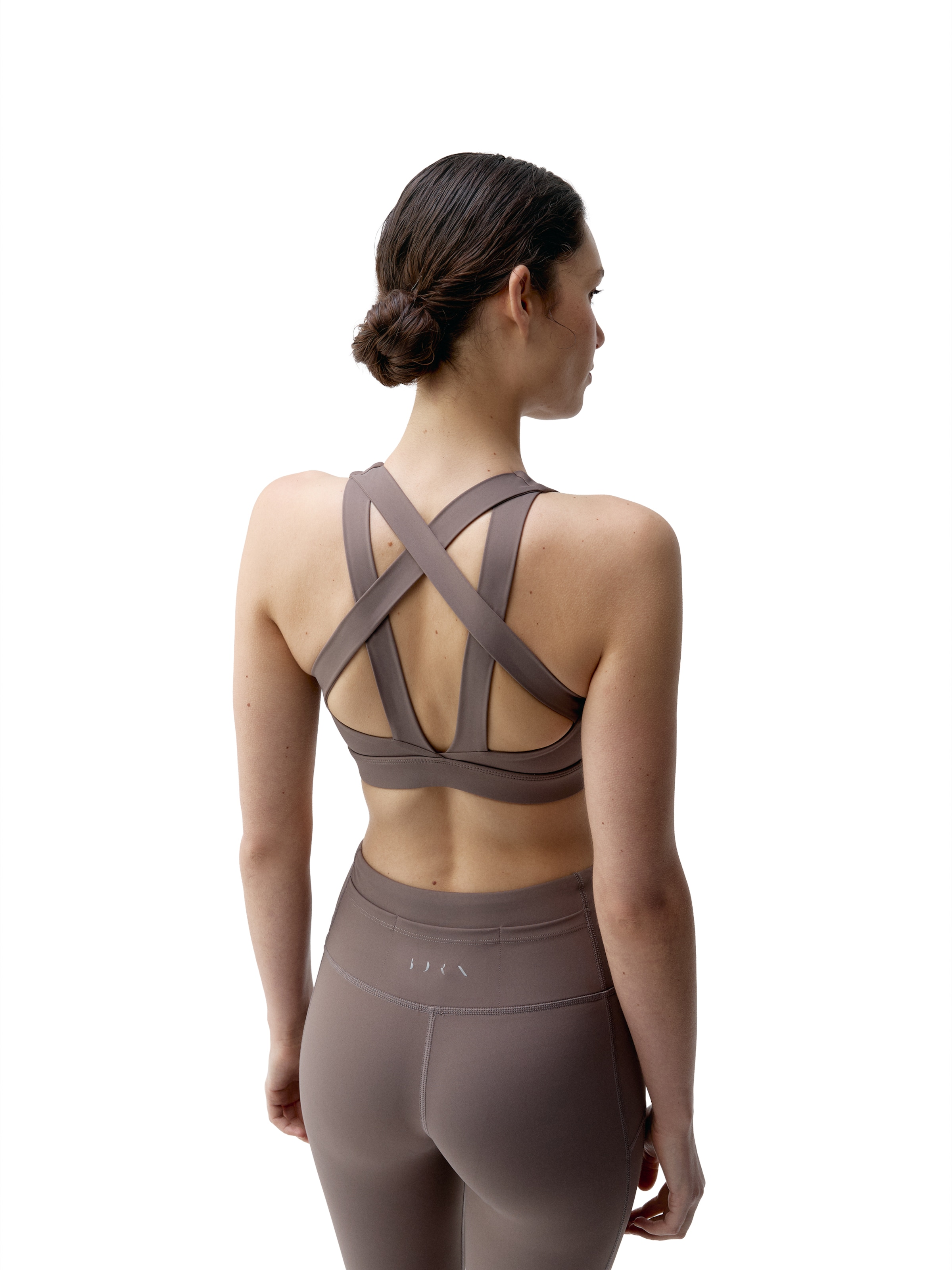 Born Living Yoga Sporttop 'Asura' in Beige