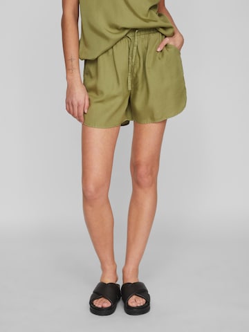 VILA Regular Pants 'MISTI' in Green: front