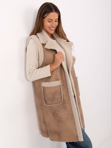 Madnezz House Weste '96916.68' in Beige
