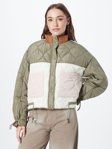 Coster Copenhagen Between-season jacket 'Patchwork padded jacket' in Green: front