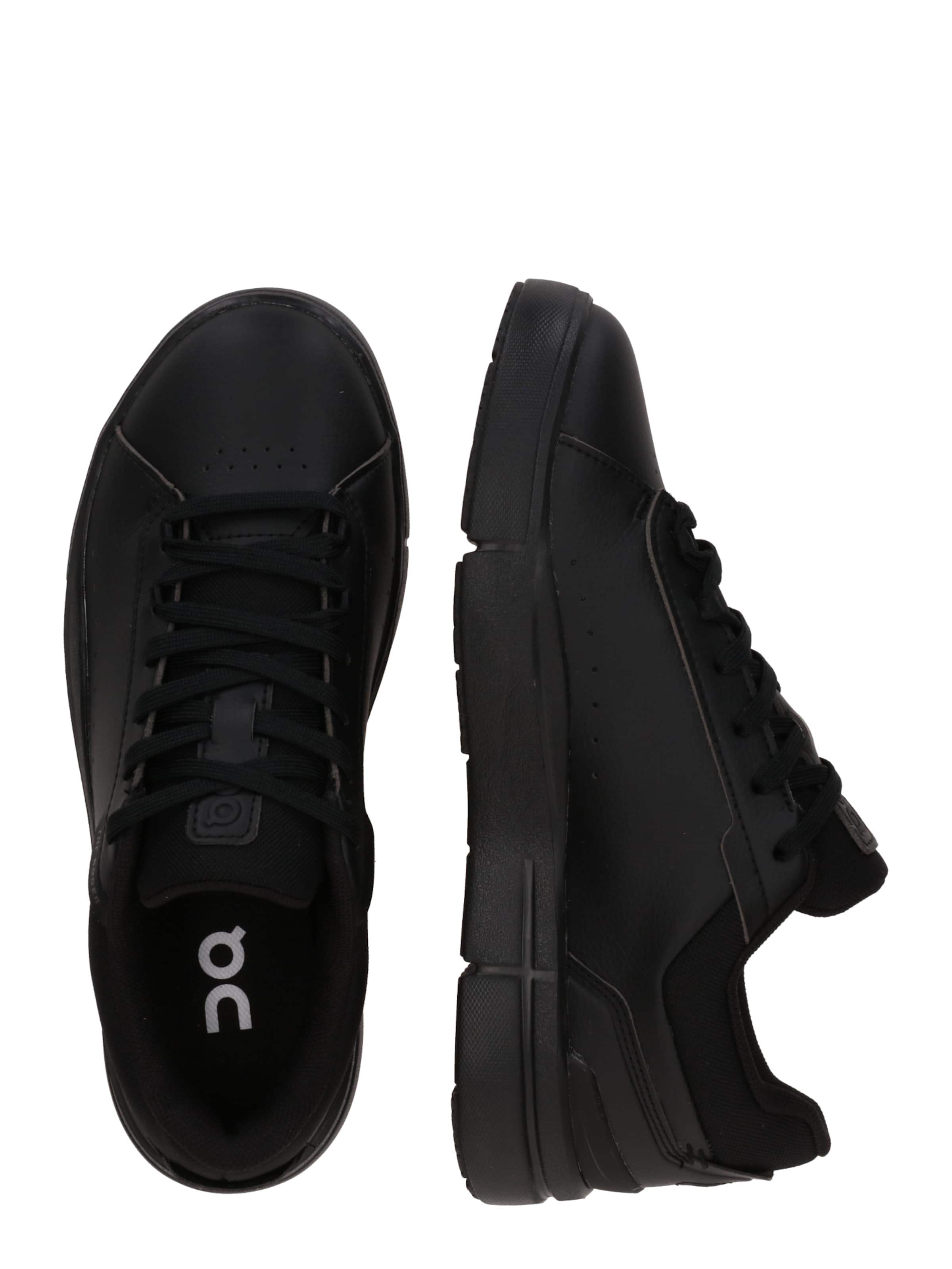 On Trainers 'The Roger Advantage' in Black