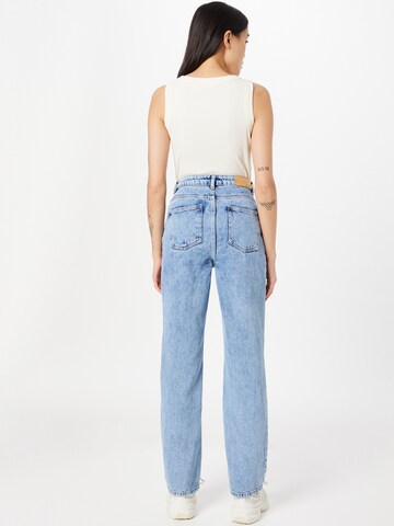 Nasty Gal Regular Jeans in Blau