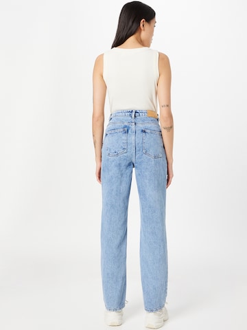 Nasty Gal Regular Jeans in Blau