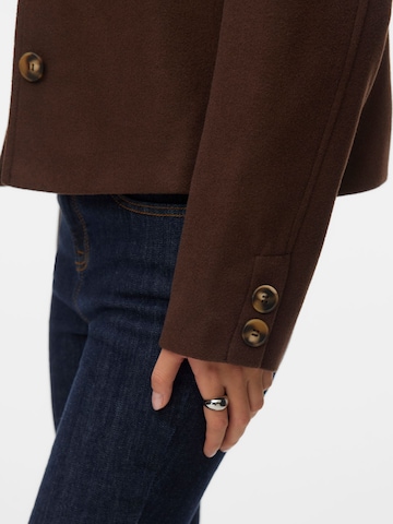 Veste mi-saison 'VMIda' VERO MODA en marron