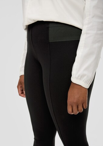 Skinny Leggings TRIANGLE en noir
