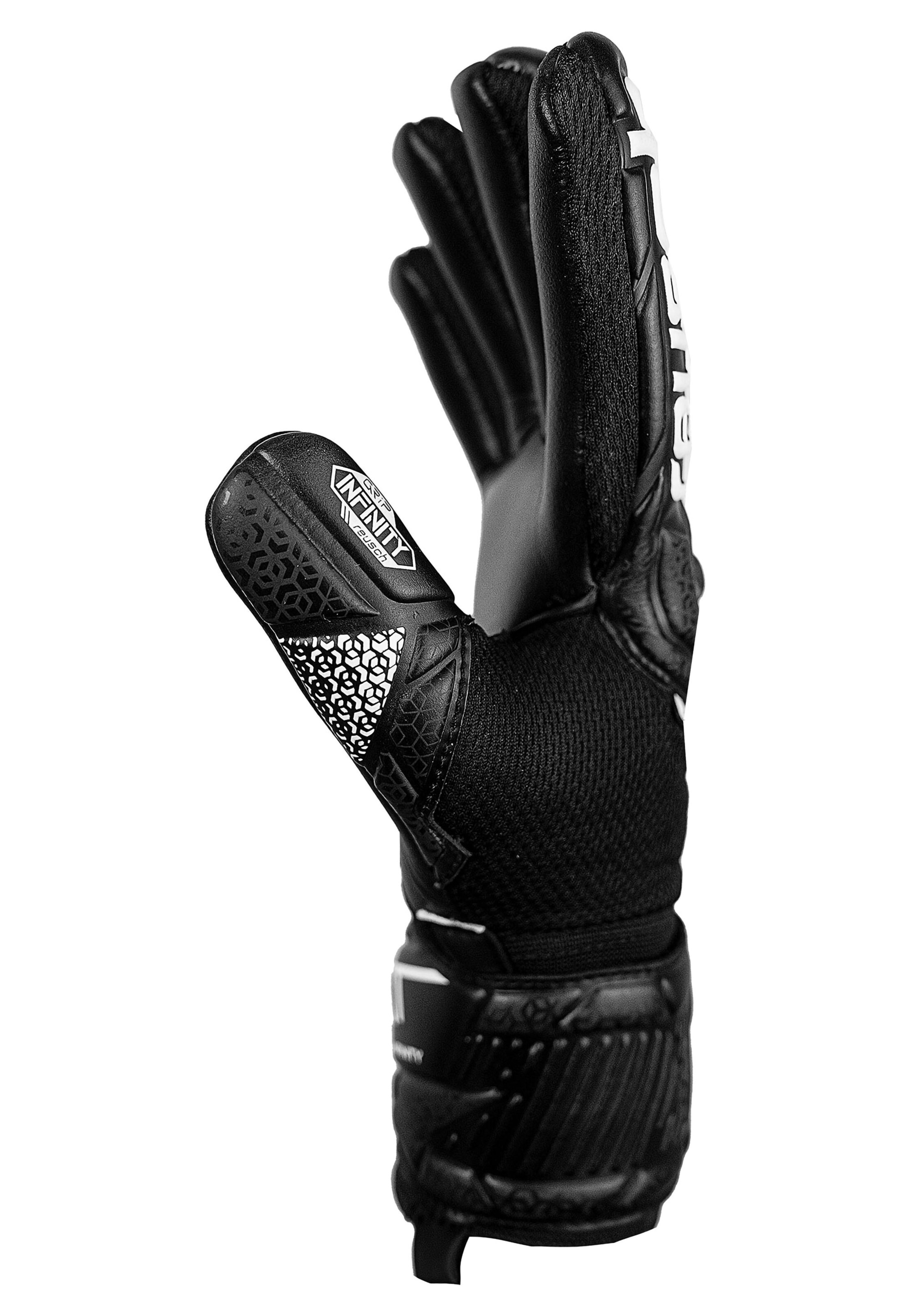 REUSCH Sports gloves 'Attrakt Infinity NC Junior' in Black