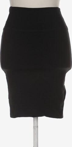 Kaffe Skirt in S in Black: front