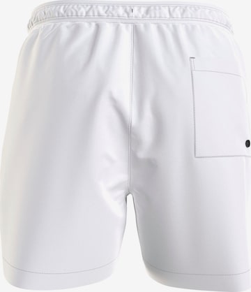 Calvin Klein Swimwear Plavecké šortky – bílá