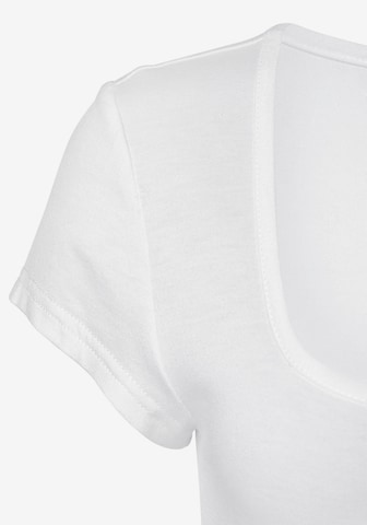 T-shirt LASCANA en blanc