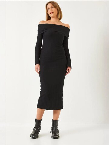 Robe Bianco Lucci en noir : devant
