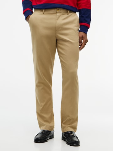 TOMMY HILFIGER Regular Chino trousers 'DENTON' in Green: front