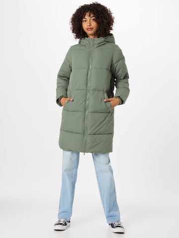 VILA Winter Coat 'TRUST' in Green: front