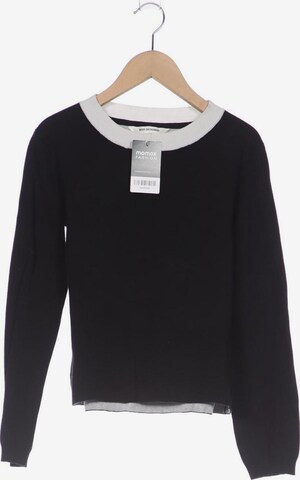 Won Hundred Sweater & Cardigan in M in Black: front