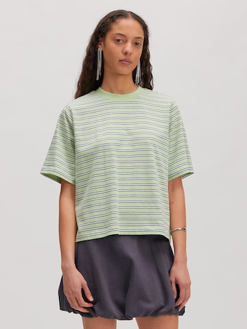 EDITED Shirt 'Nola' in Groen: voorkant