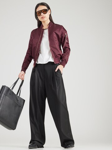 ALPHA INDUSTRIES Tussenjas in Rood