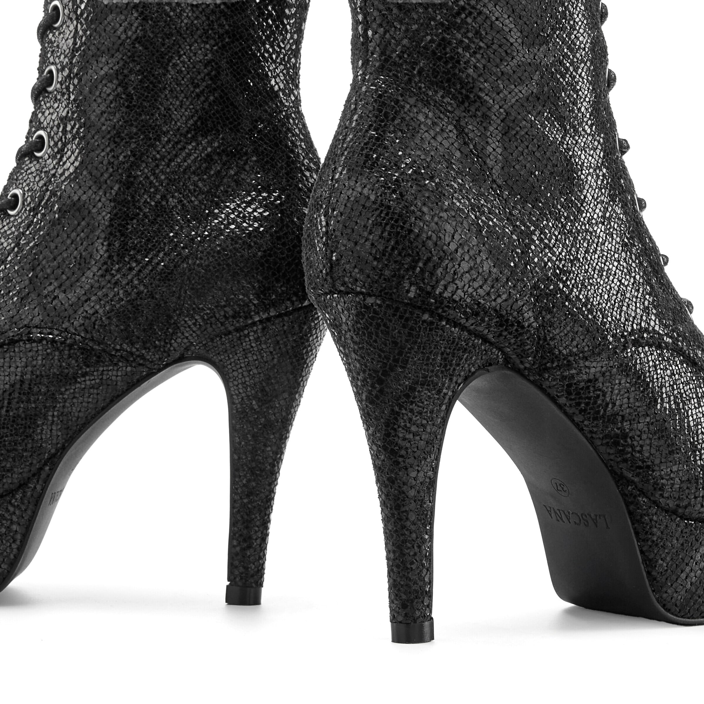 LASCANA Belle Affaire Schnürstiefelette in Schwarz