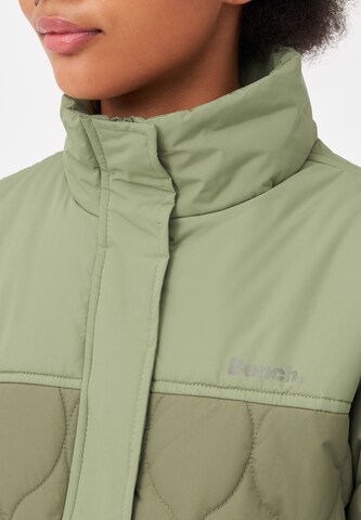 BENCH Jacke in Grün