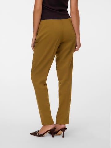 VERO MODA Zúžený Kalhoty 'VMZOEY' – hnědá