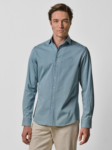 Profuomo Slim fit Button Up Shirt in Blue: front