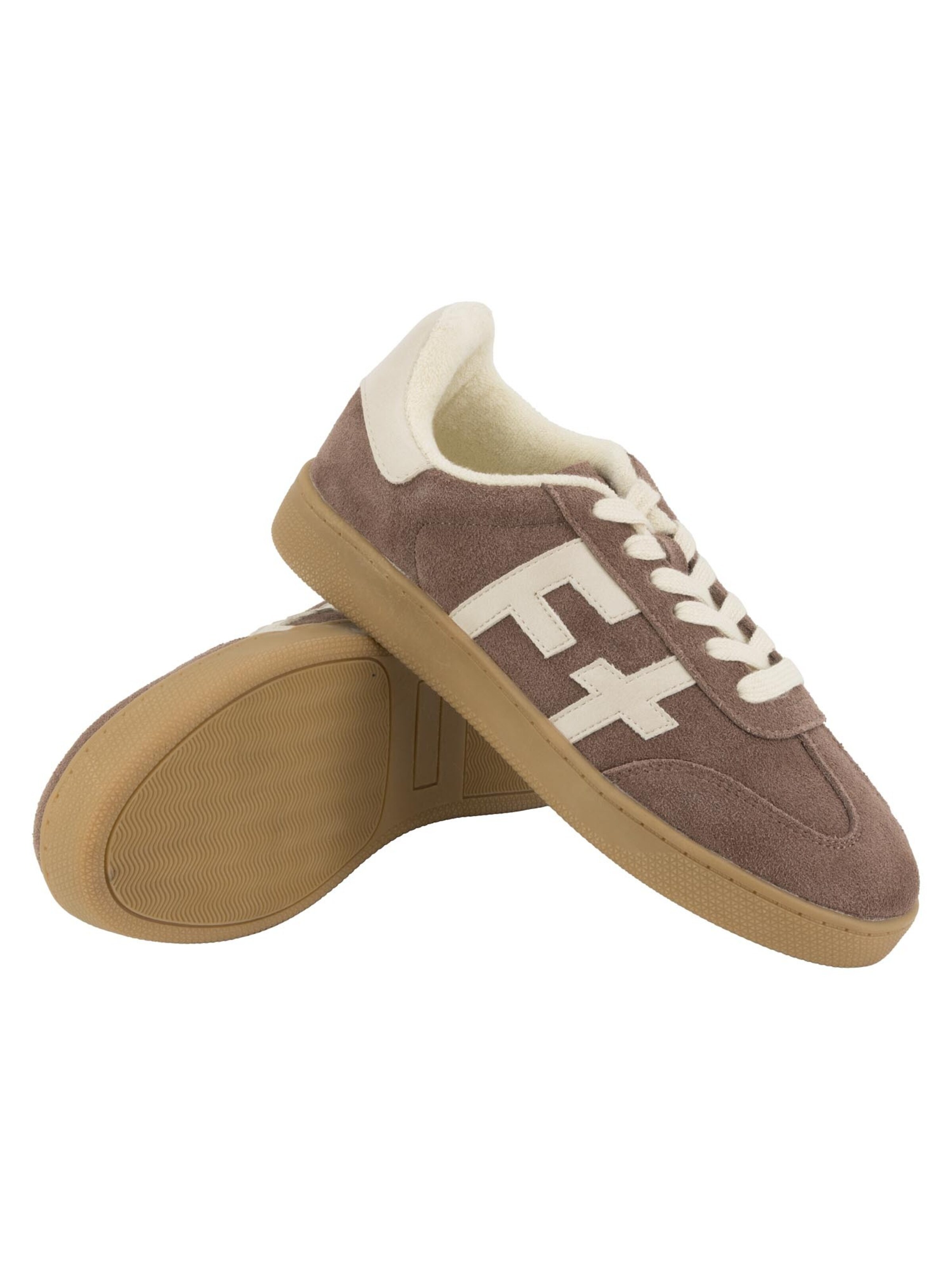Piece Of Mind Sneakers 'Basic' in Pink
