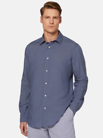 Coupe regular Chemise Boggi Milano en bleu : devant