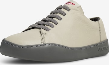 Baskets basses 'Peu Touring' CAMPER en gris : devant