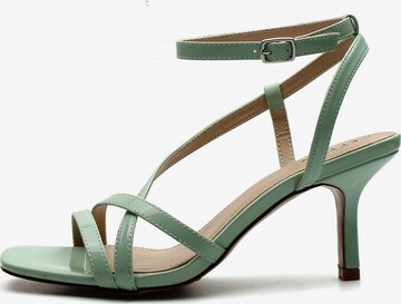 Celena - Sandalias con hebilla 'Chia' en verde: frente