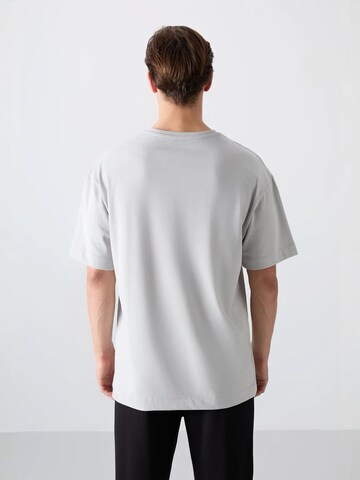 Tommy Life - Camisa em cinzento